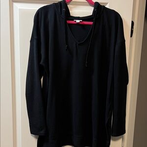 LuLaRoe XL Black Tunic Top - side slits - great w/ Leggings